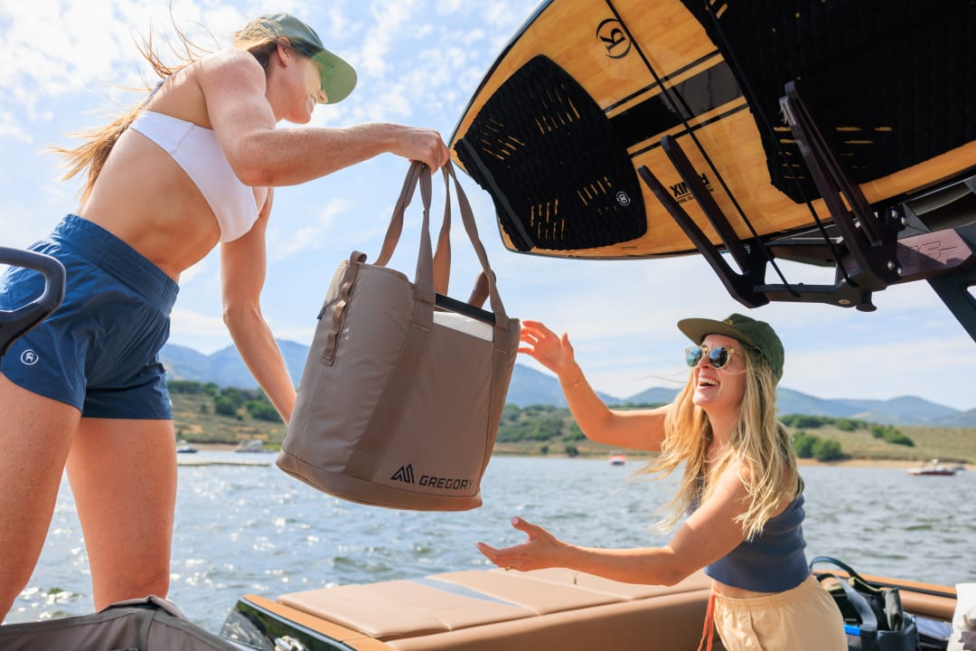 Alpaca Utility Tote 35L - Mirage Tan