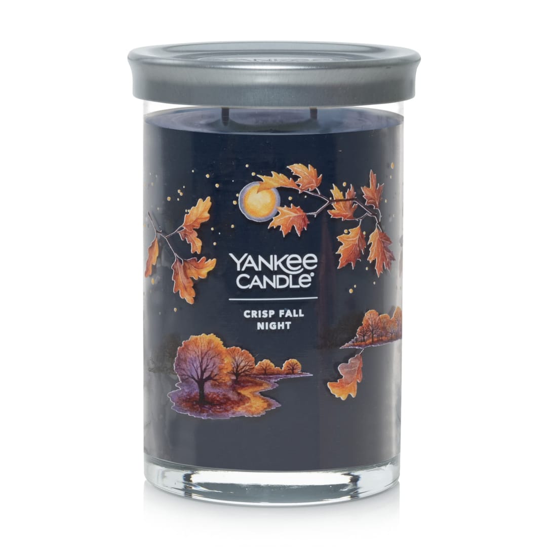 Yankee Candle® Crisp Fall Night Signature Large Tumbler Candle
