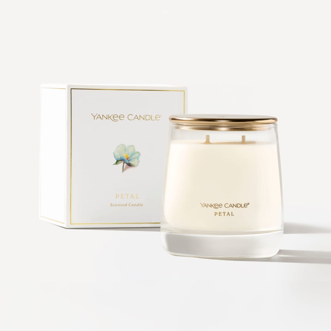 Yankee Candle Petal, 12 oz Premium Medium Jar Candle with up to 60 Hour Burn Time