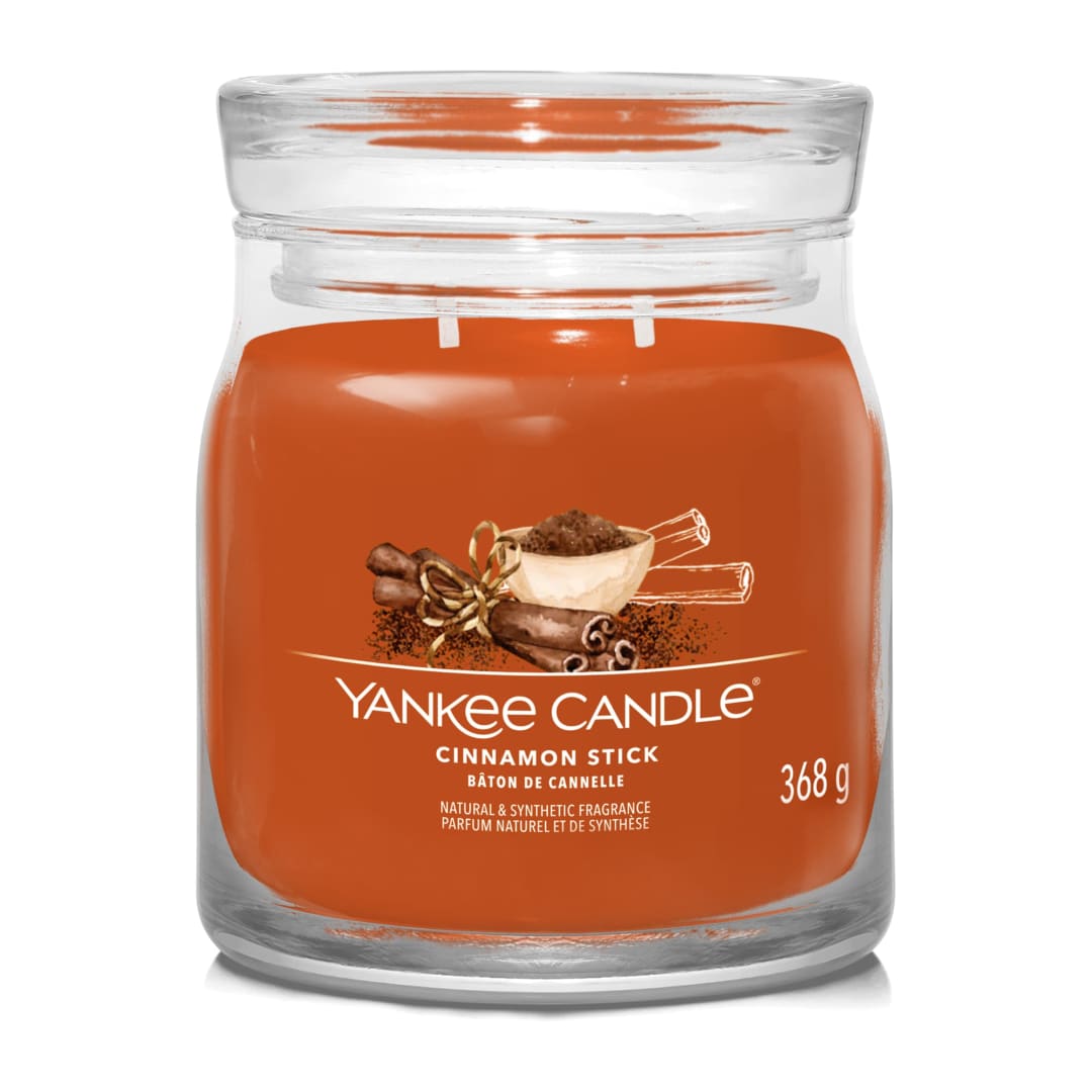 Yankee Candle® Signature Scented Candle | Cinnamon Stick Medium Jar Candle with Double Wicks | Soy Wax Blend Long Burning Candle