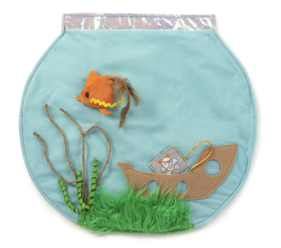 SmartyKat Fishy Fun Crinkle Catnip Cat Activity Mat Toy