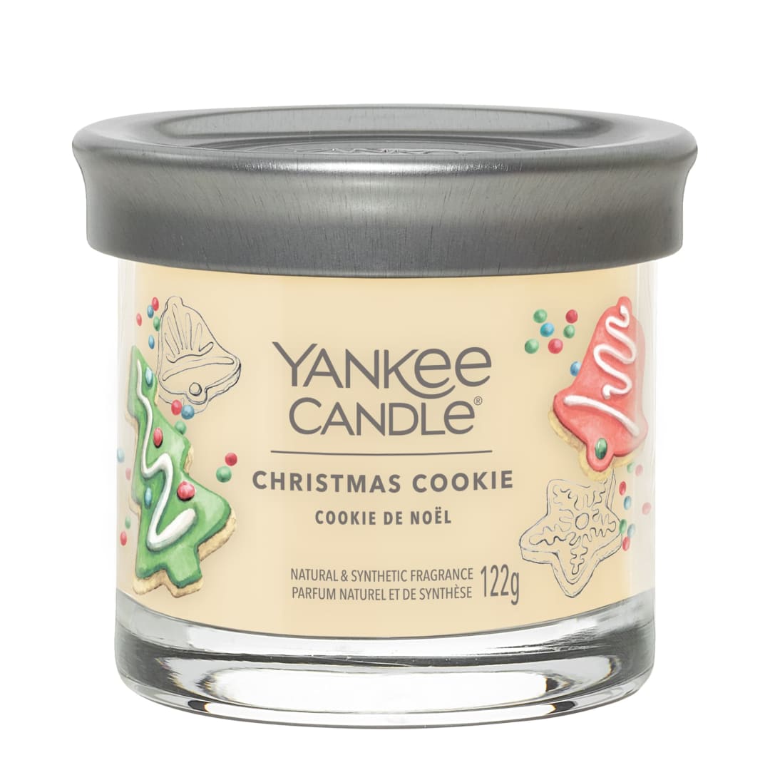 Yankee Candle Signature Scented Candle | Christmas Cookie Small Tumbler Candle with Double Wicks | Soy Wax Blend Long Burning Candle | Perfect Gifts for Women