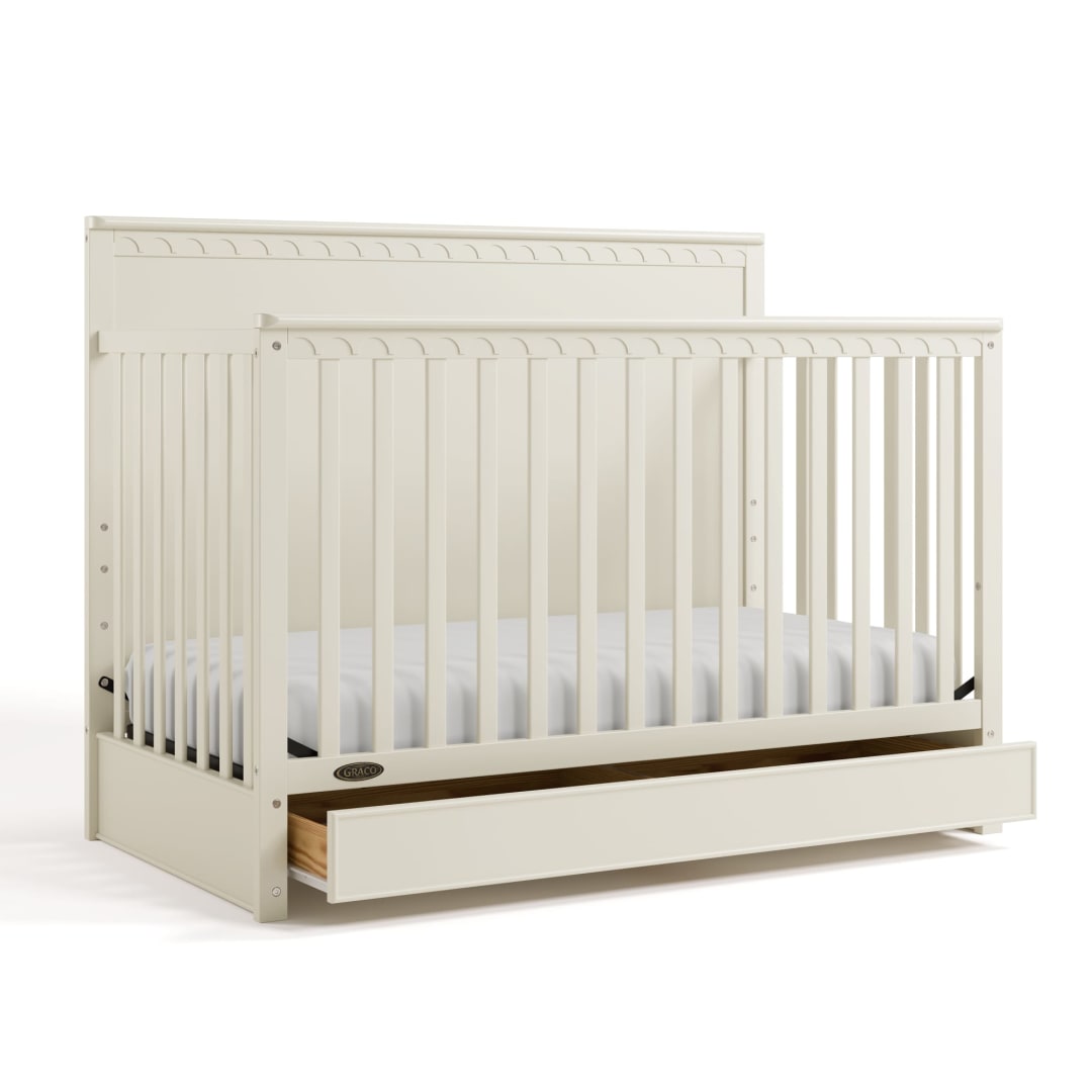 Sasha 5-in-1 Convertible Crib with Drawer