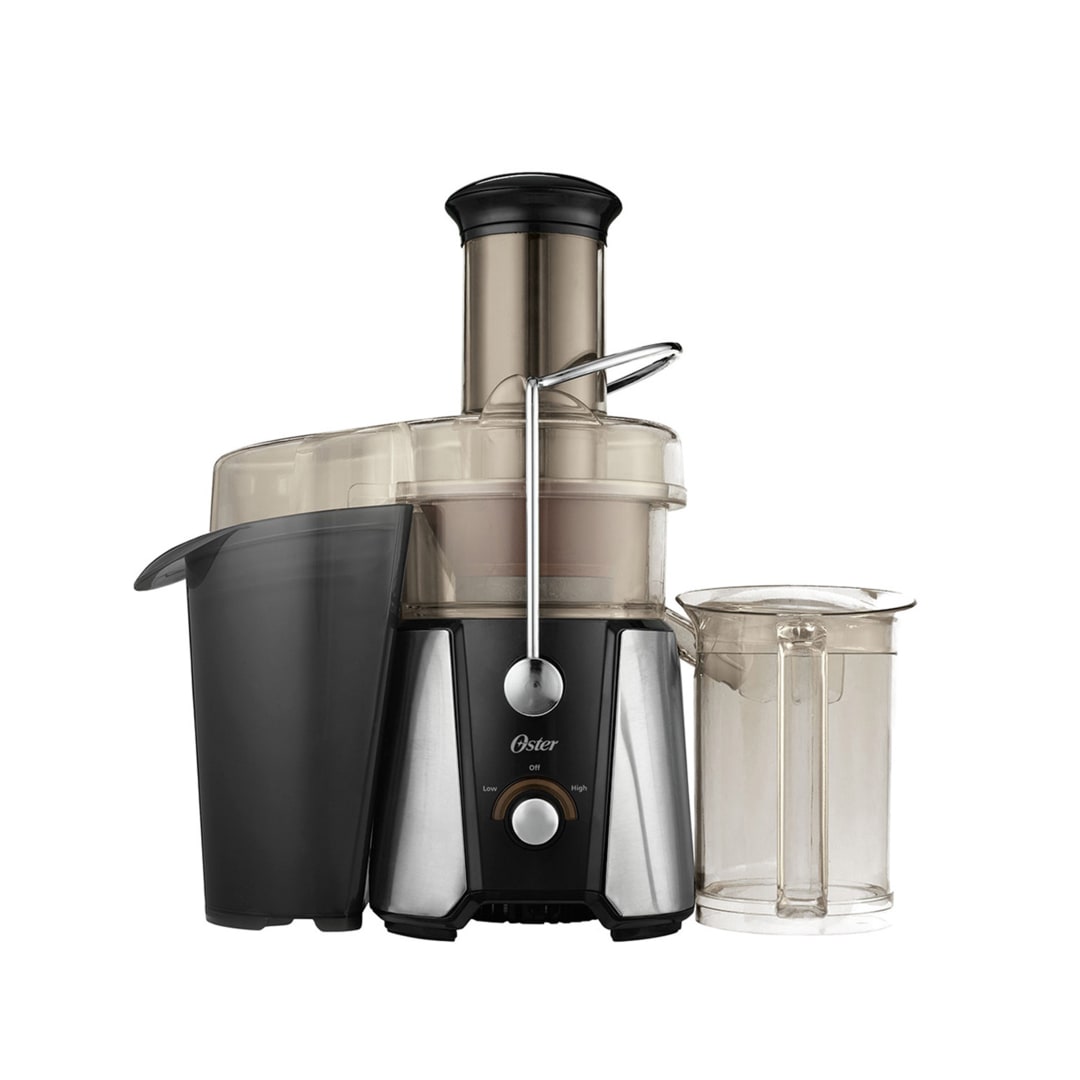 Oster® Extractor de Jugos JusSimple™, Potencia Perfecta, Filtro de Fácil Limpieza, Acero y Negro, FPSTJE9010