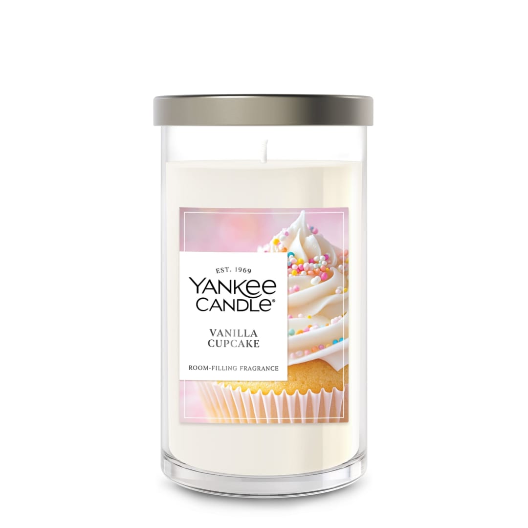 Yankee Candle® Medium Pillar Scented Candle with up to 115 Hour Burn Time, Premium Plant Wax Blend for Consistent Burn, 14.25 oz Pillar Candle with Room Filling Fragrance, Vanilla Cupcake