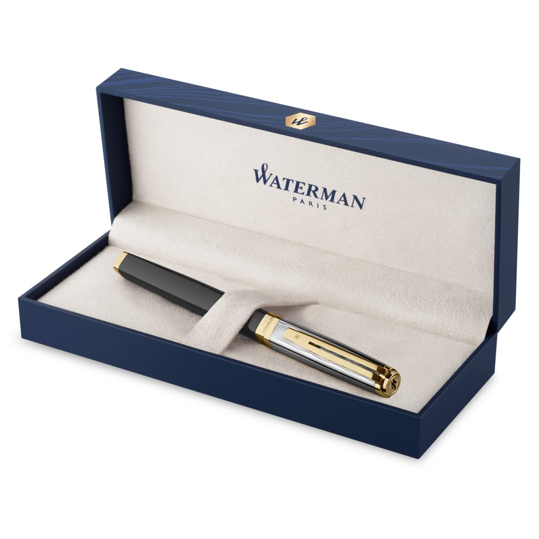 Pluma estilográfica Waterman Exceptionen metal y lacado negro con adorno doradocapuchón cinceladoplumín fino de oro de 18 quilates