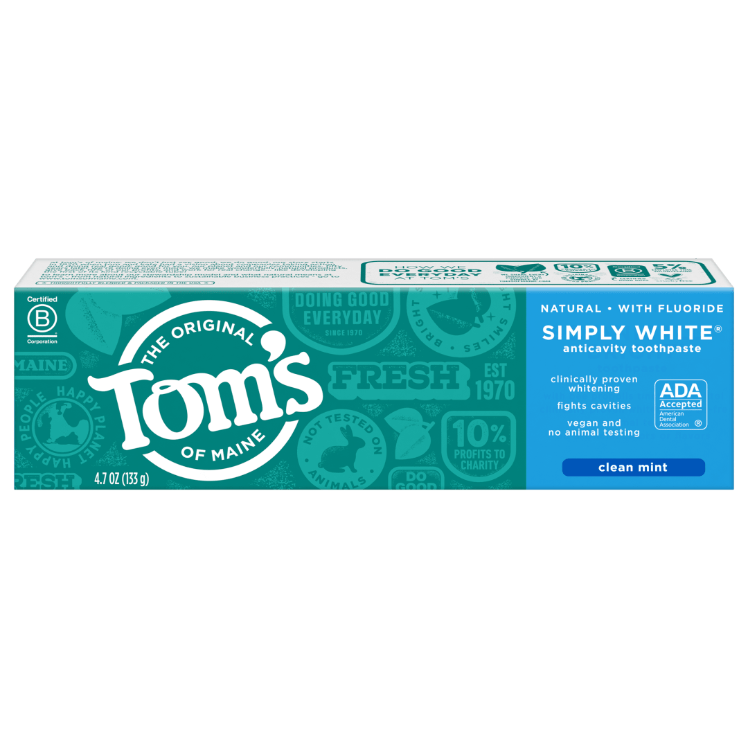 Tom's of Maine Natural Simply White Fluoride Toothpaste, Clean Mint, 4.7 oz.