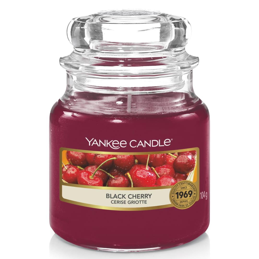 Yankee Candle Scented Candle | Black Cherry Small Jar Candle | Burn Time: up to 30 Hours