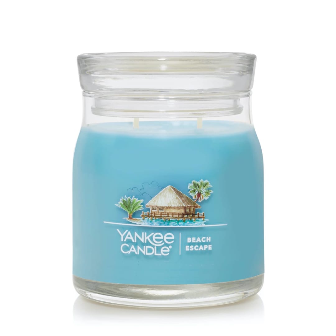 Yankee Candle® Beach Escape Signature Medium Jar Candle