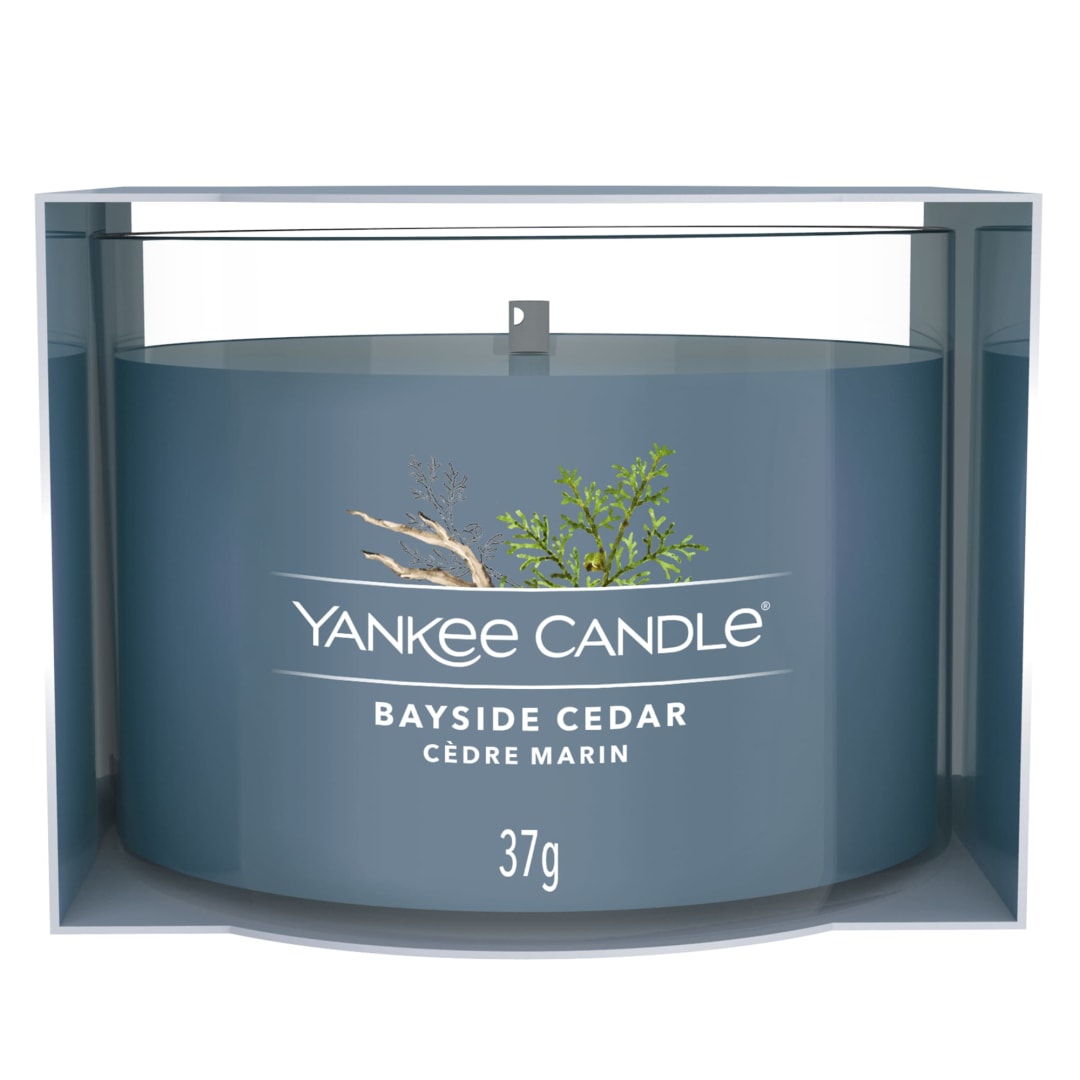 Yankee Candle® Bayside Cedar