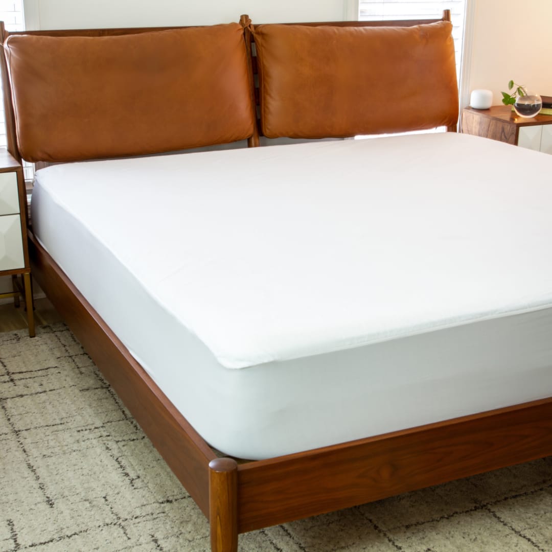 Capri Comfortable Sleep Premium Fitted 100% Waterproof-Hypoallergenic Vinyl Free Mattress Protector - Breathable Fabric Surface, Twin