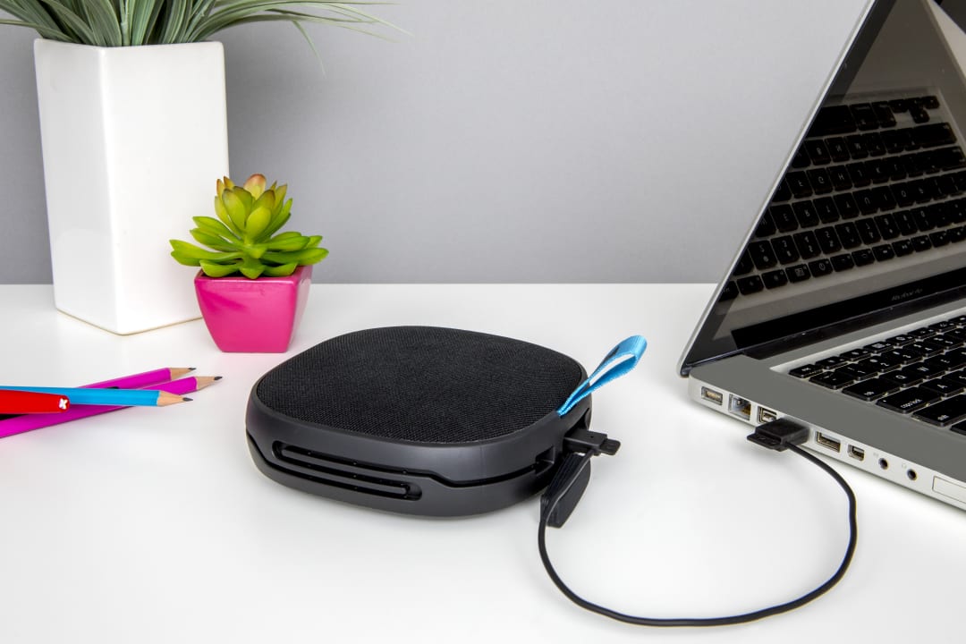 Hang Tight Bluetooth Speaker