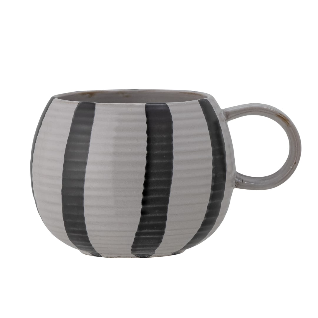 82052746 - Serina Mug, Black, Stoneware STOCK: 300