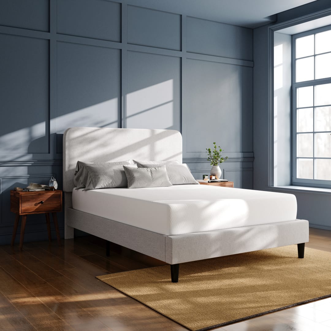 Cloud Green Tea Cooling Gel 3-Layer Memory Foam 10" Queen Mattress in a Box with CertiPUR-US Certification, Washable Cover, and Pressure Relief