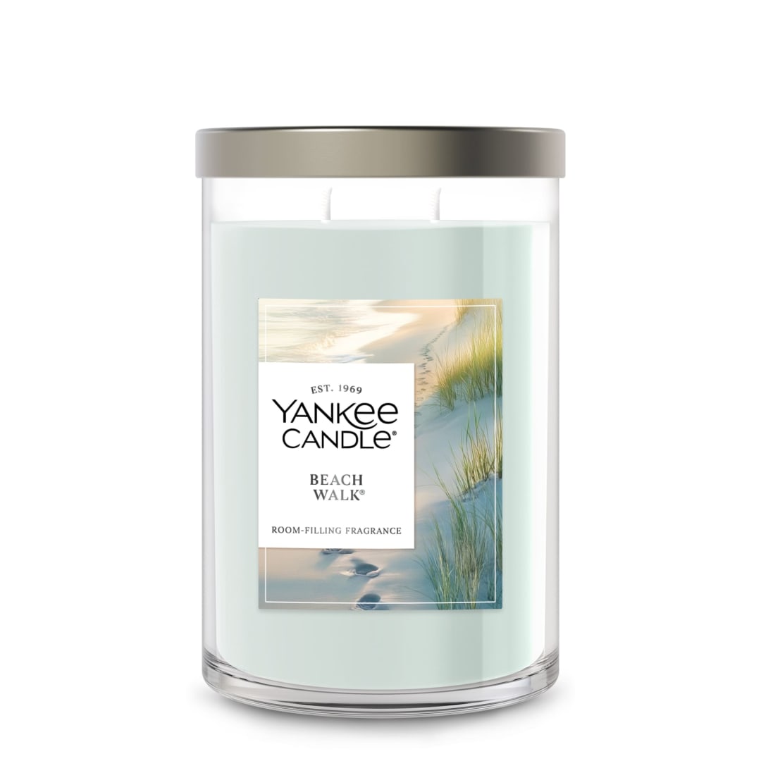 Yankee Candle® Large Tumbler Scented Candle with up to 80 Hour Burn Time, Premium Plant Wax Blend for Consistent Burn, 20 oz Tumbler Candle with Room Filling Fragrance, Beach Walk
