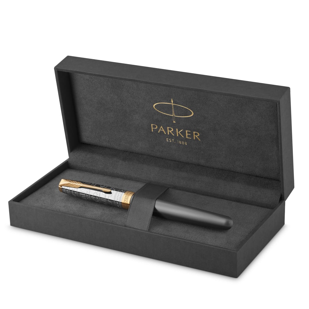Pluma estilográfica Parker Sonnet de la colección Intrepid Journeysedición Ancient Chinalaca gris con capuchón de plata maciza y adornos doradosplumín fino de oro macizoestuche de regalo