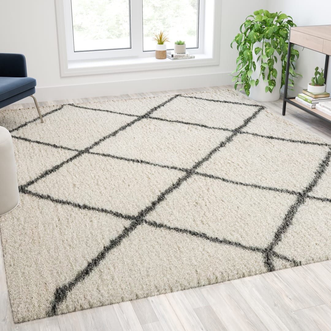 Roxy Shag Style Diamond Trellis Area Rug - 8' x 10' - Ivory/Gray Polyester (PET)