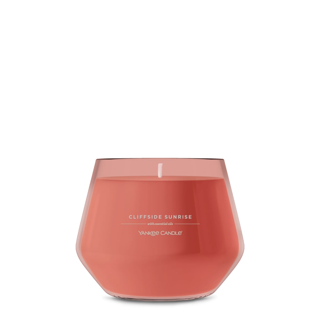 Yankee Candle® Studio Candle Jar, Scented Candle with up to 50 Hours of Burn Time, Premium Plant Wax Blend for Consistent Long Lasting Scent from First to Last Burn, Cliffside Sunrise