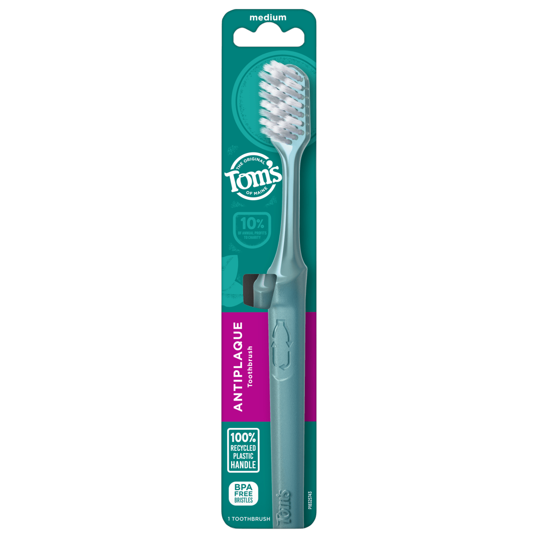 Tom’s of Maine Antiplaque Adult Medium Toothbrush, 4 Count
