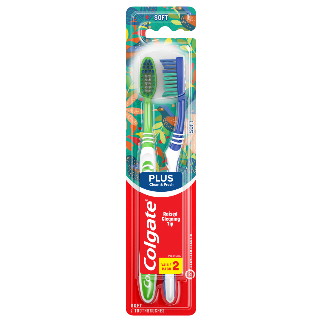 Colgate Plus Full Head Adult Toothbrush, Soft - 2 Count