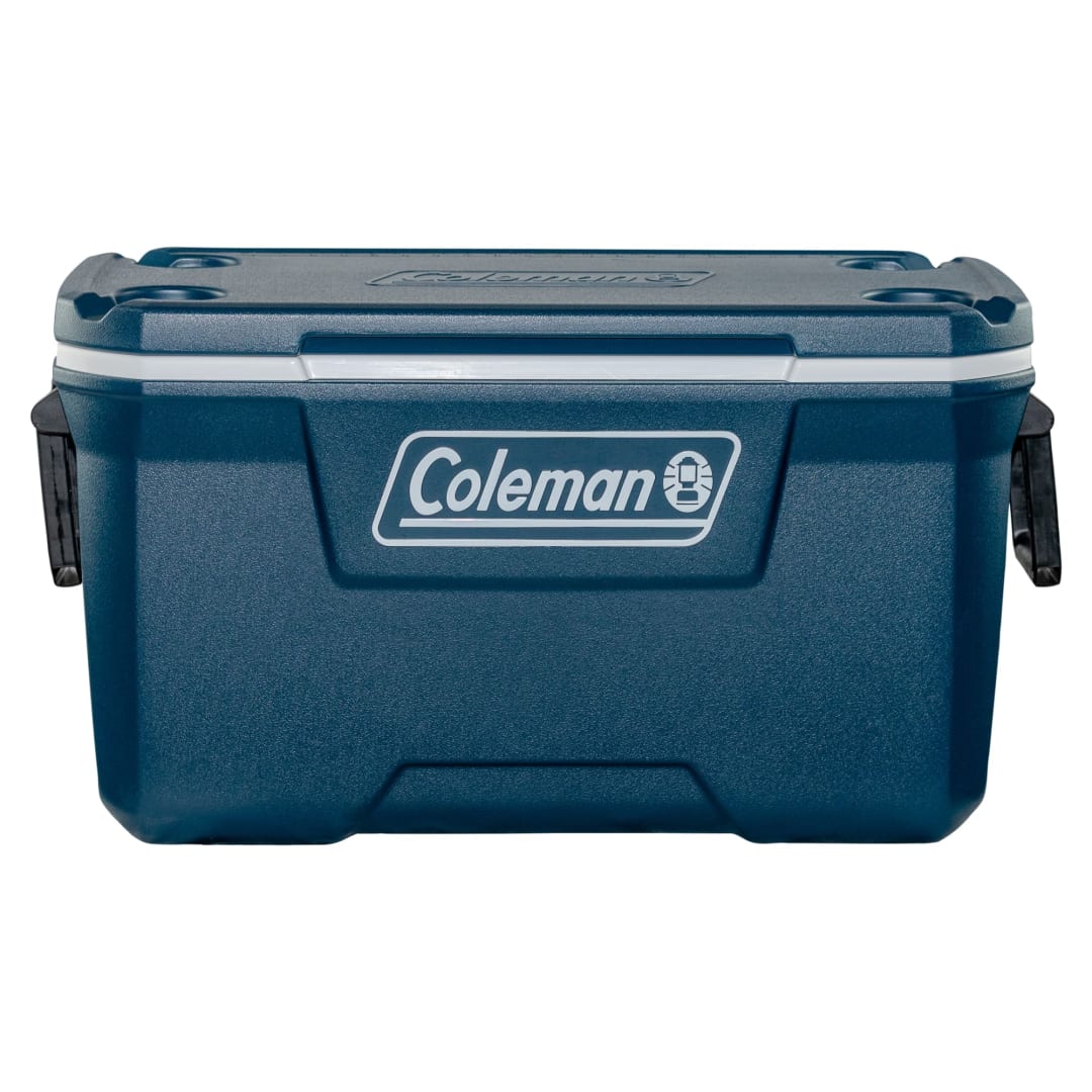COOLER XTREME 70QT CHEST SPACE