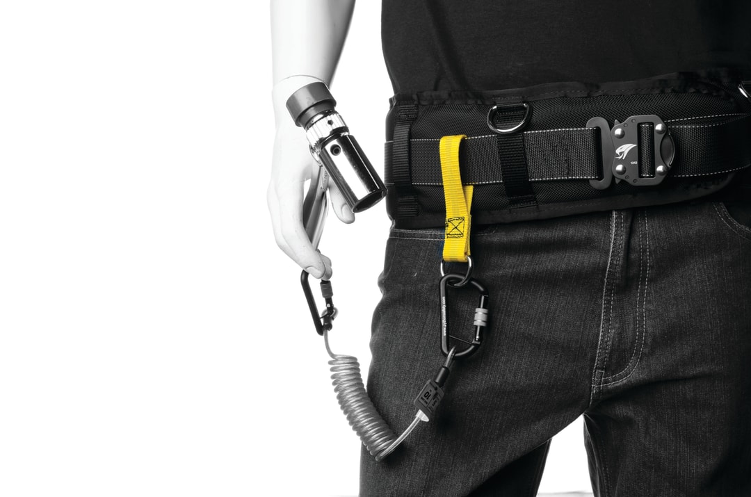 3M™ DBI-SALA® Absturzsicherung für Werkzeuge Gürtelschlaufe mit Auslösevorrichtung, 10er-Pack, 1500118