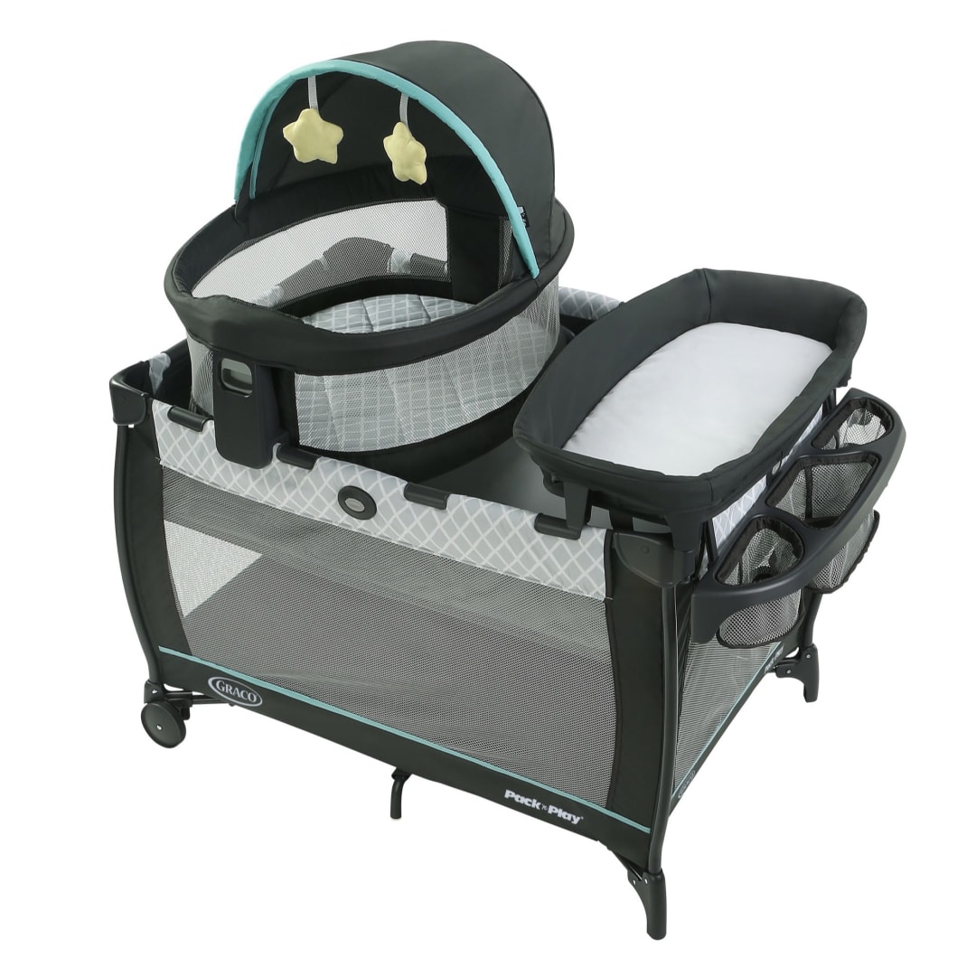 Graco® Pack ‘n Play® Travel Dome™ DLX Playard