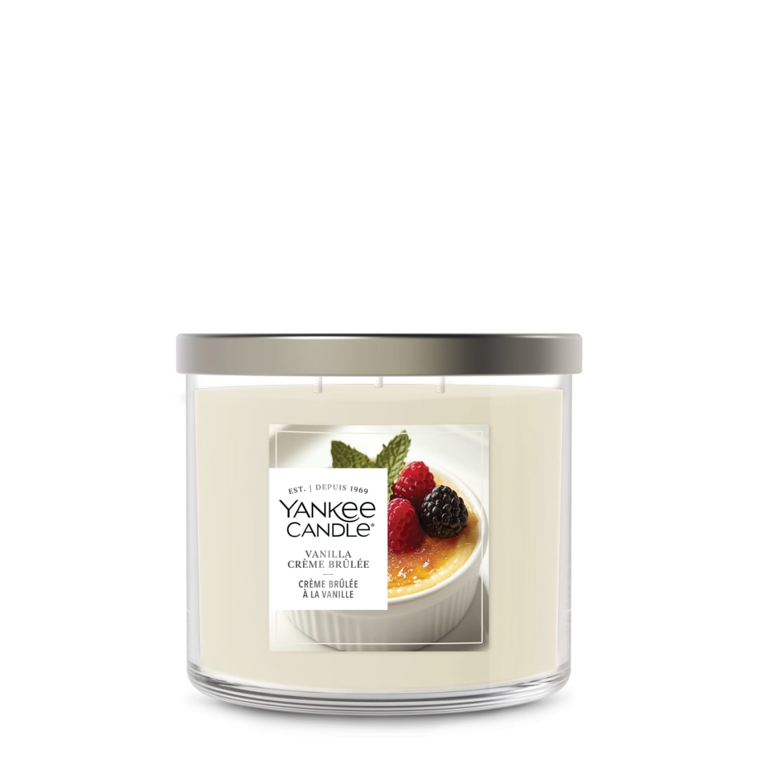 Yankee Candle Vanilla Crème Brûlée, 14.5 oz 3-Wick Candle with up to 40 Hour Burn Time