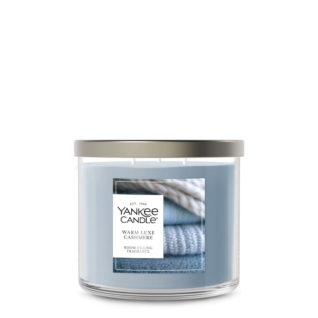 Yankee Candle® 3 Wick Candle Jar, Scented Candle with up to 40 Hours of Burn Time, Premium Plant Wax Blend for Consistent Long Lasting Scent from First to Last Burn, Warm Luxe Cashmere