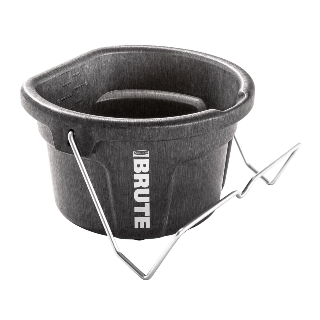 BRUTE 2 Gallon 3-in-1 Flat Back Bucket
