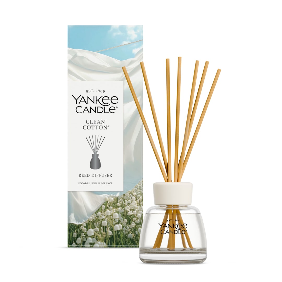 Yankee Candle Clean Cotton Reed Diffuser Kit