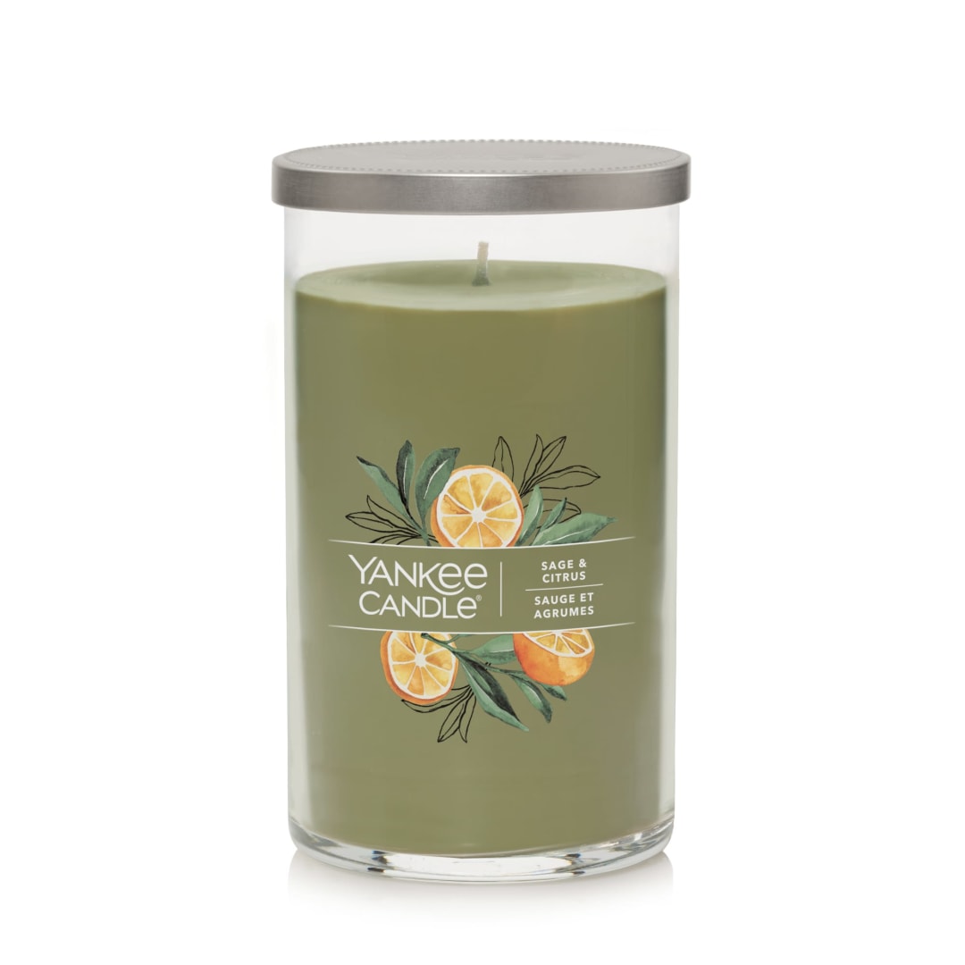 Yankee Candle Sage & Citrus Signature Medium Pillar Candle
