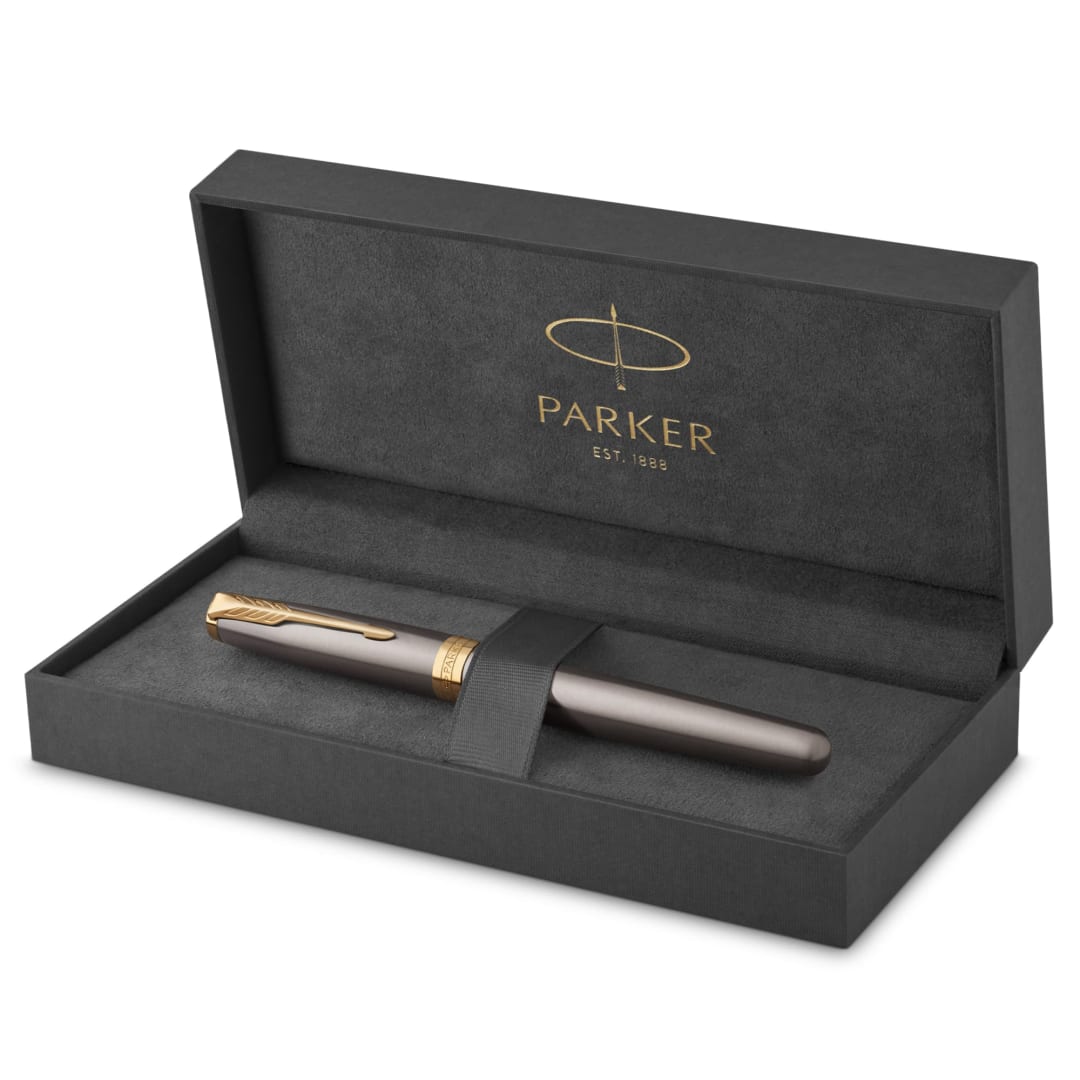 Parker Sonnet Fountain Pen | Grey Lacquer with Gold Trims | Medium Stainless Steel Nib with Gold Coating | Black Ink Cartridge Refill | Gift Box | Perfect Graduation Gifts