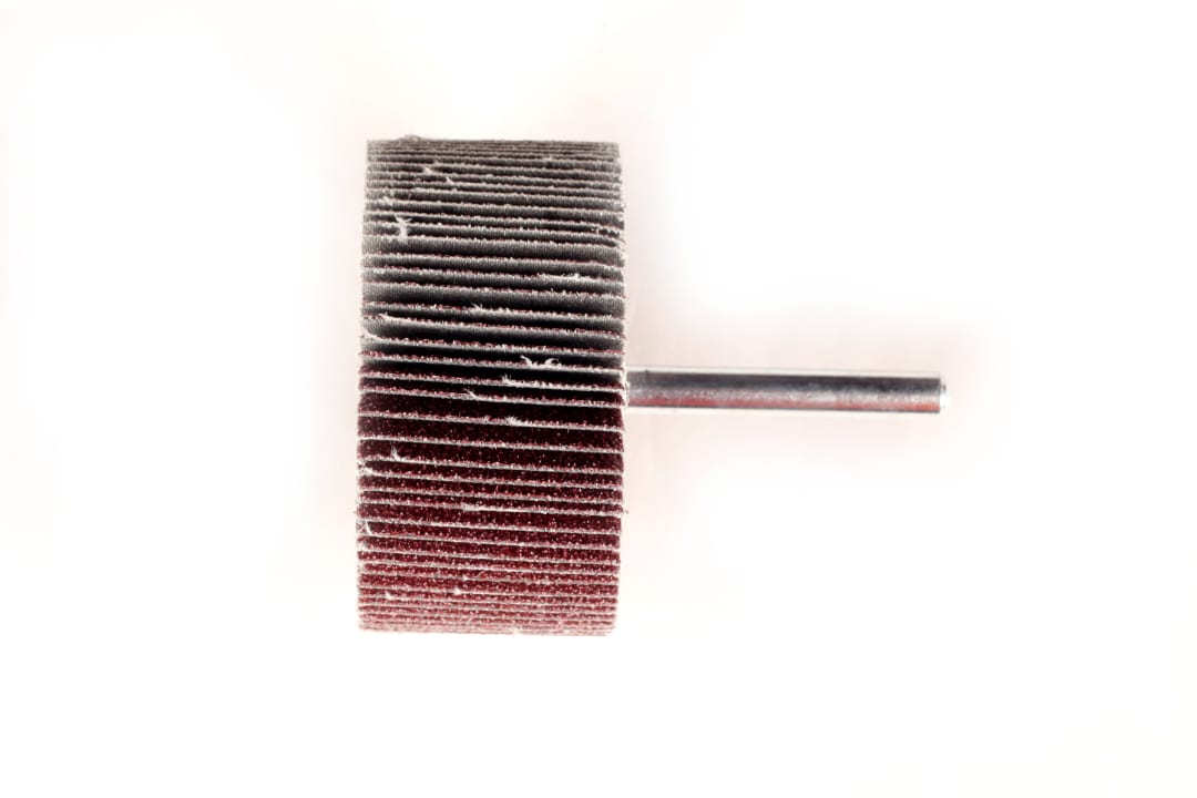 3M™Lamelový kotúč s hriadeľovou montážou 339, 50mm x 20 mm x 6 mm, P60