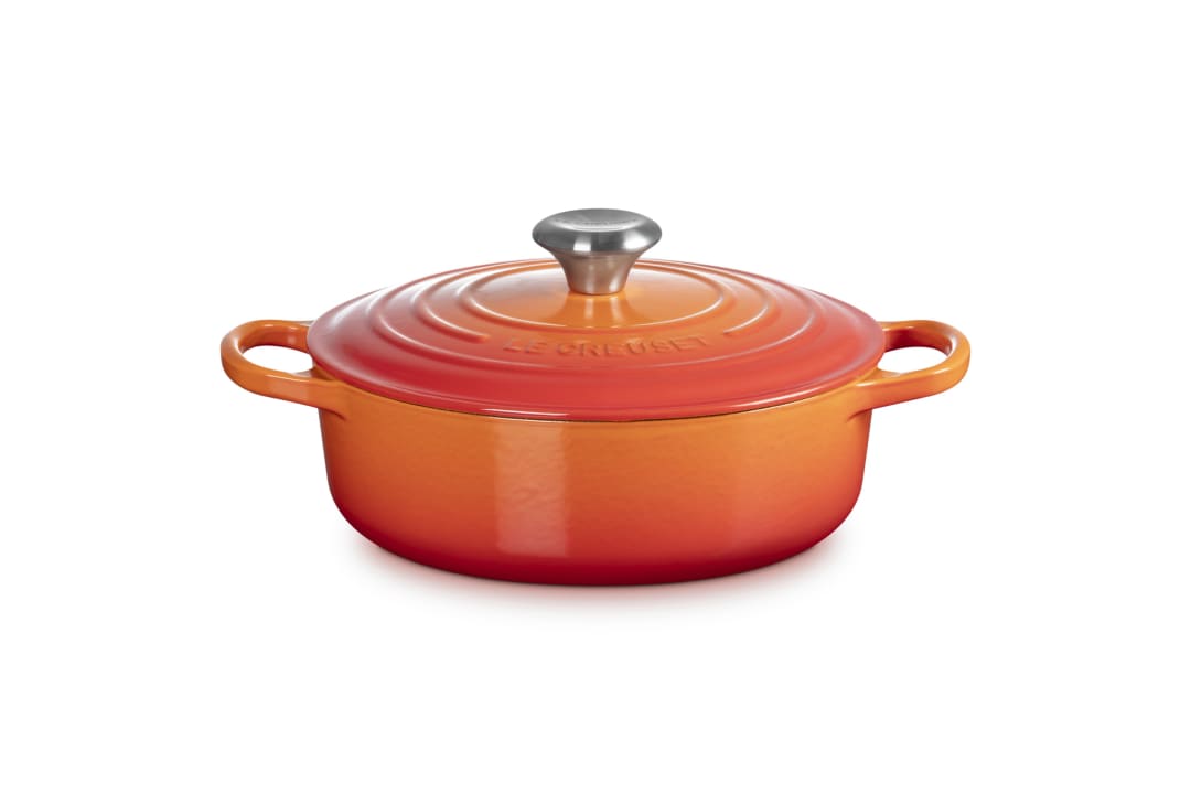 Enameled Cast Iron Signature Wide Round Oven, 3.5 qt. - Flame