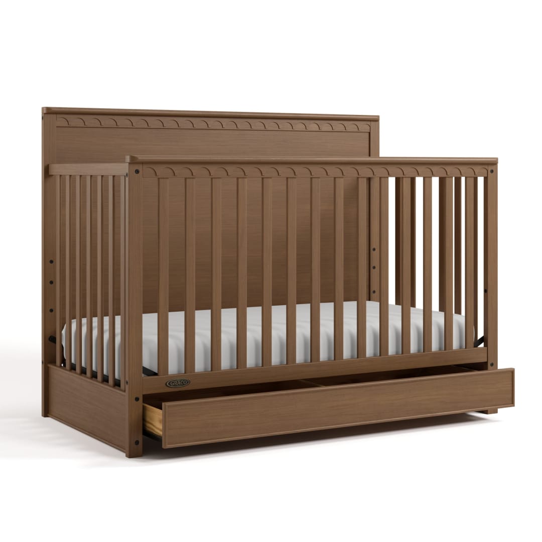 Sasha 5-in-1 Convertible Crib with Drawer