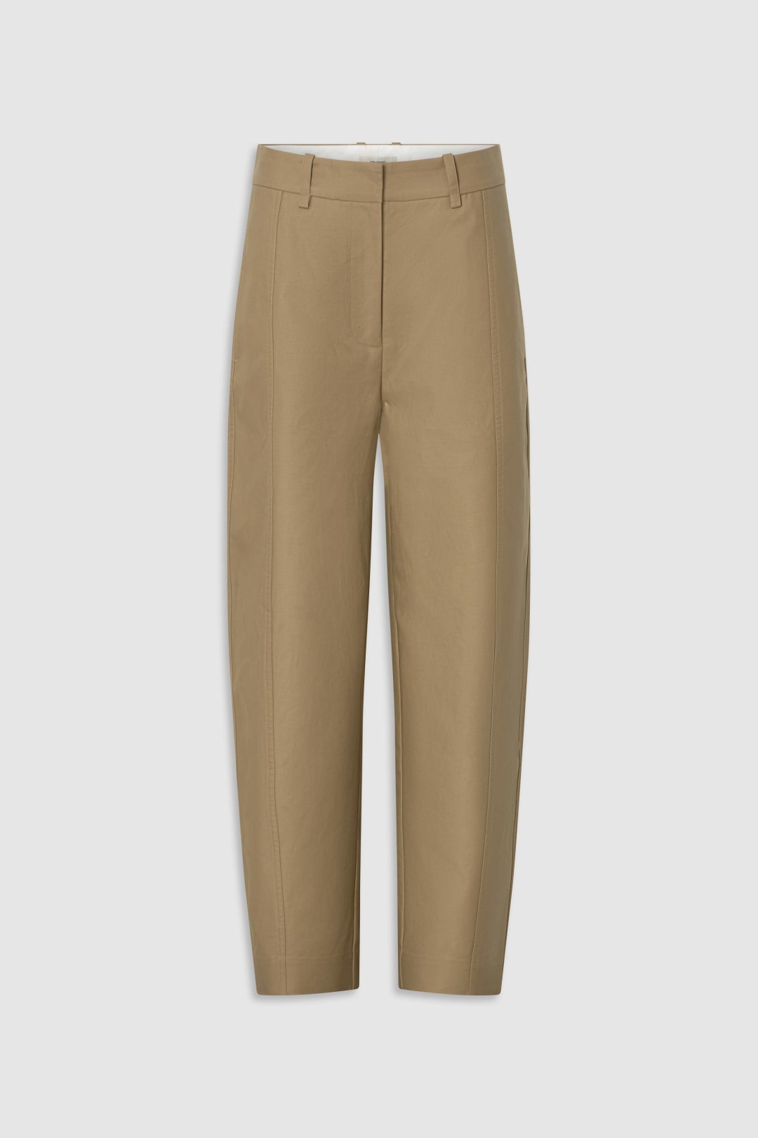 Tailored Curved Leg Pant