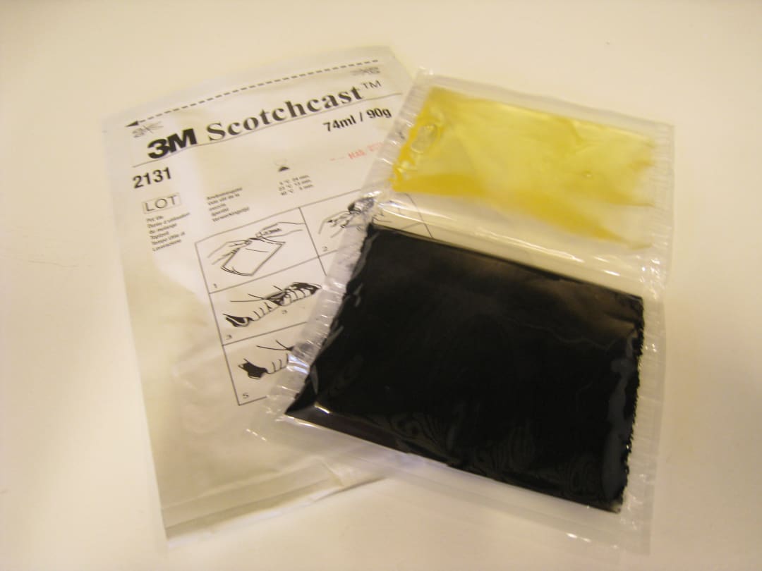 3M™ Scotchcast™ Reçine SC 2131 - C , 346 ml.