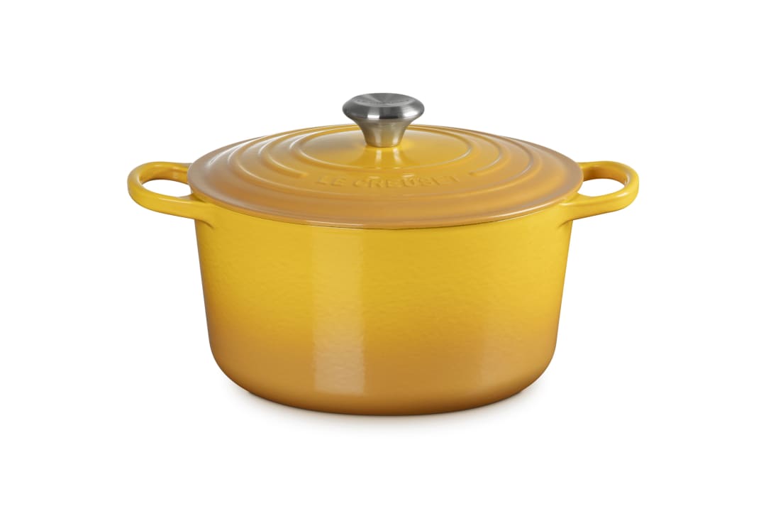 Signature Deep Round Dutch Oven, 6.5 qt. - Nectar