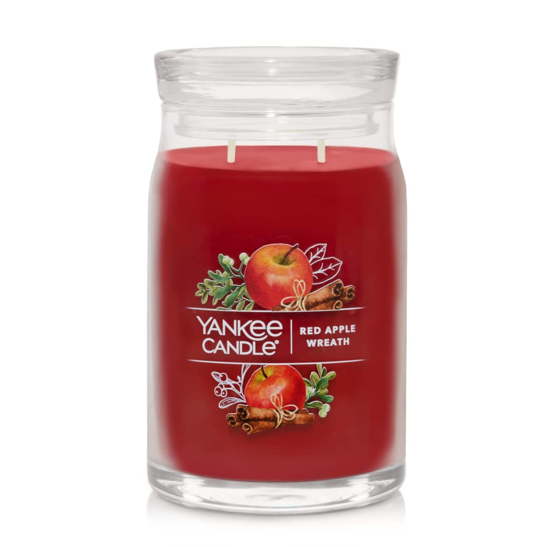 Yankee Candle® Red Apple Wreath Signature Large Jar Candle
