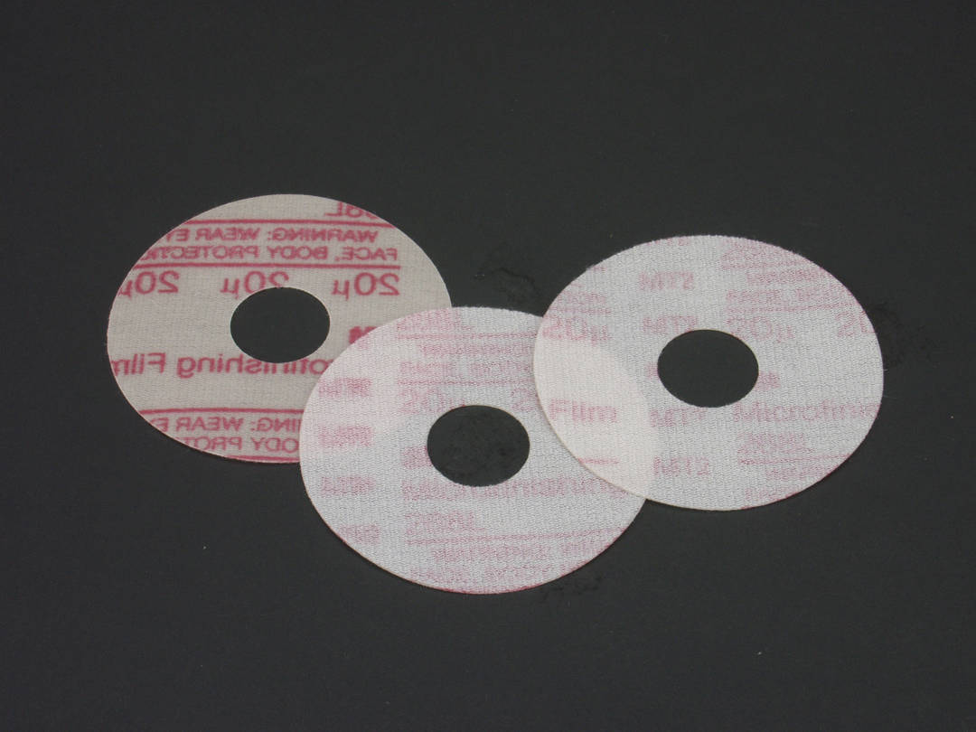 Disco Microabrasivo 3M™ Hookit™ 268L, Diâmetro 76mm, Furo 2,3M™m, grão 20 Micron