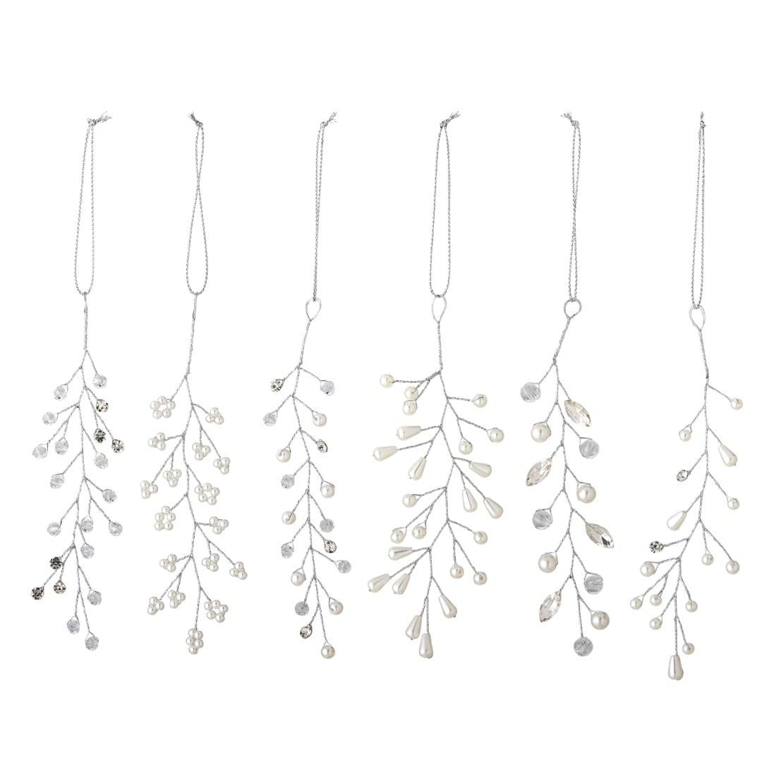 82072911 - Ikata Ornament, Clear, Plastic STOCK: 267