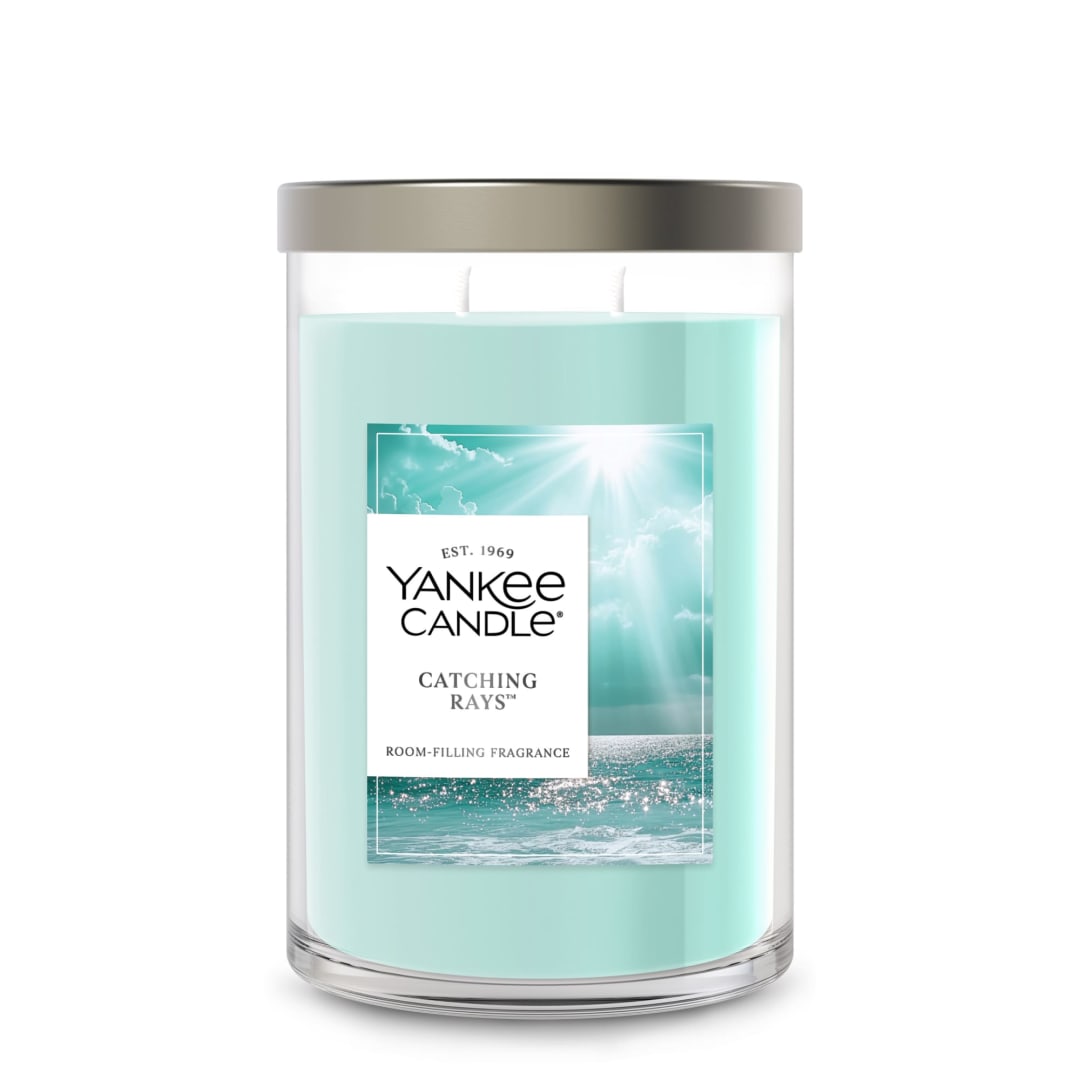 Yankee Candle® Large Tumbler Scented Candle with up to 80 Hour Burn Time, Premium Plant Wax Blend for Consistent Burn, 20 oz Tumbler Candle with Room Filling Fragrance, Catching Rays