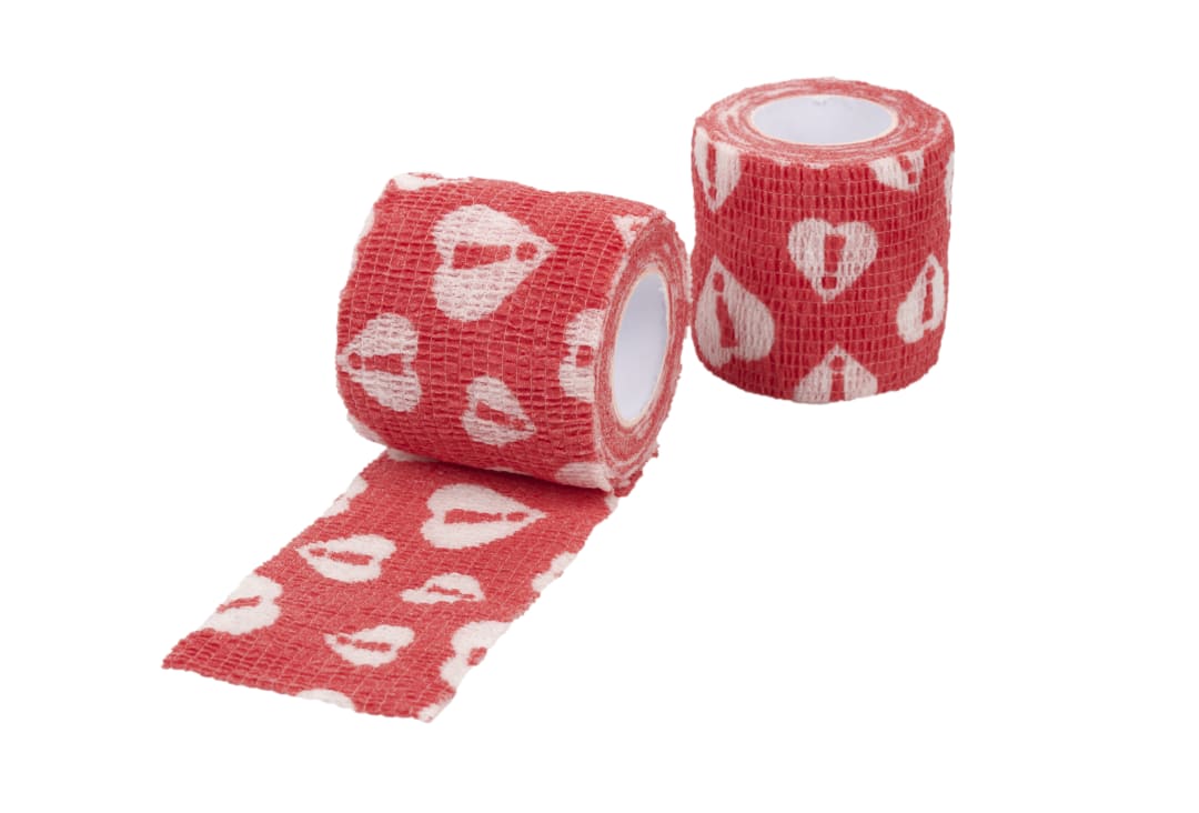 KRUUSE Chew-Stop Cohesive Bandage, Red, 5cm x 4.5m