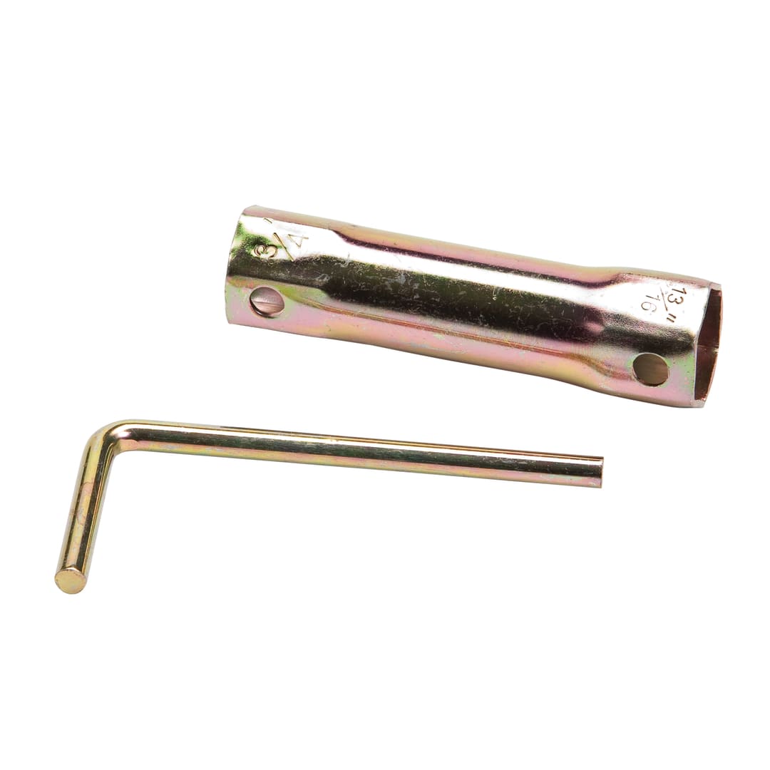 Oregon ® Replacement Spark Plug Wrench, Universal Fit (42-452)