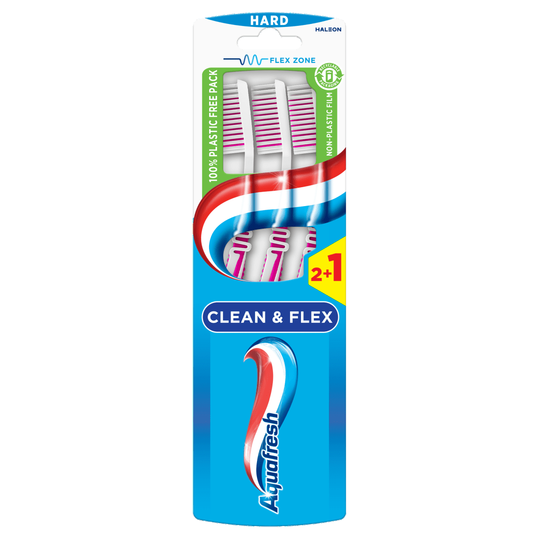 Aquafresh Brosse à Dents Clean & Flex Hard 2+1 gratuit