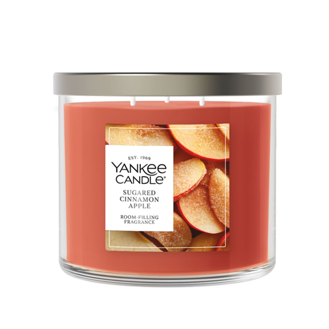 Yankee Candle® Sugared Cinnamon Apple, Holiday Scented Candle, 14.5oz 3-Wick Candle Jar with up to 40 Hours Burn Time, Giftable