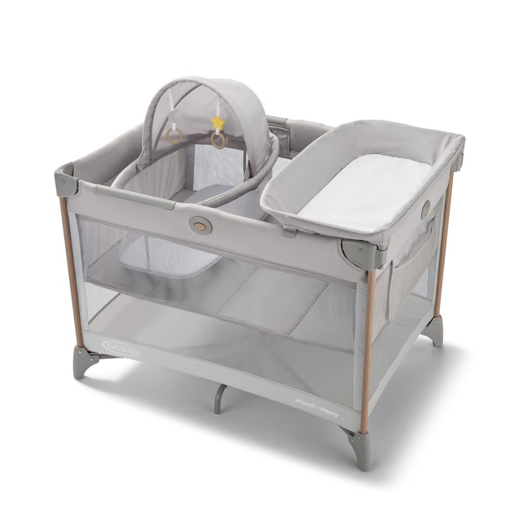 Graco Pack 'n Play CareSuite Bassinet Lux Playard