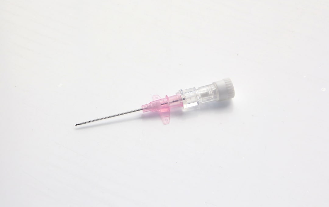 Winged IV Catheter, Rose, 20G x 32mm, Sterile