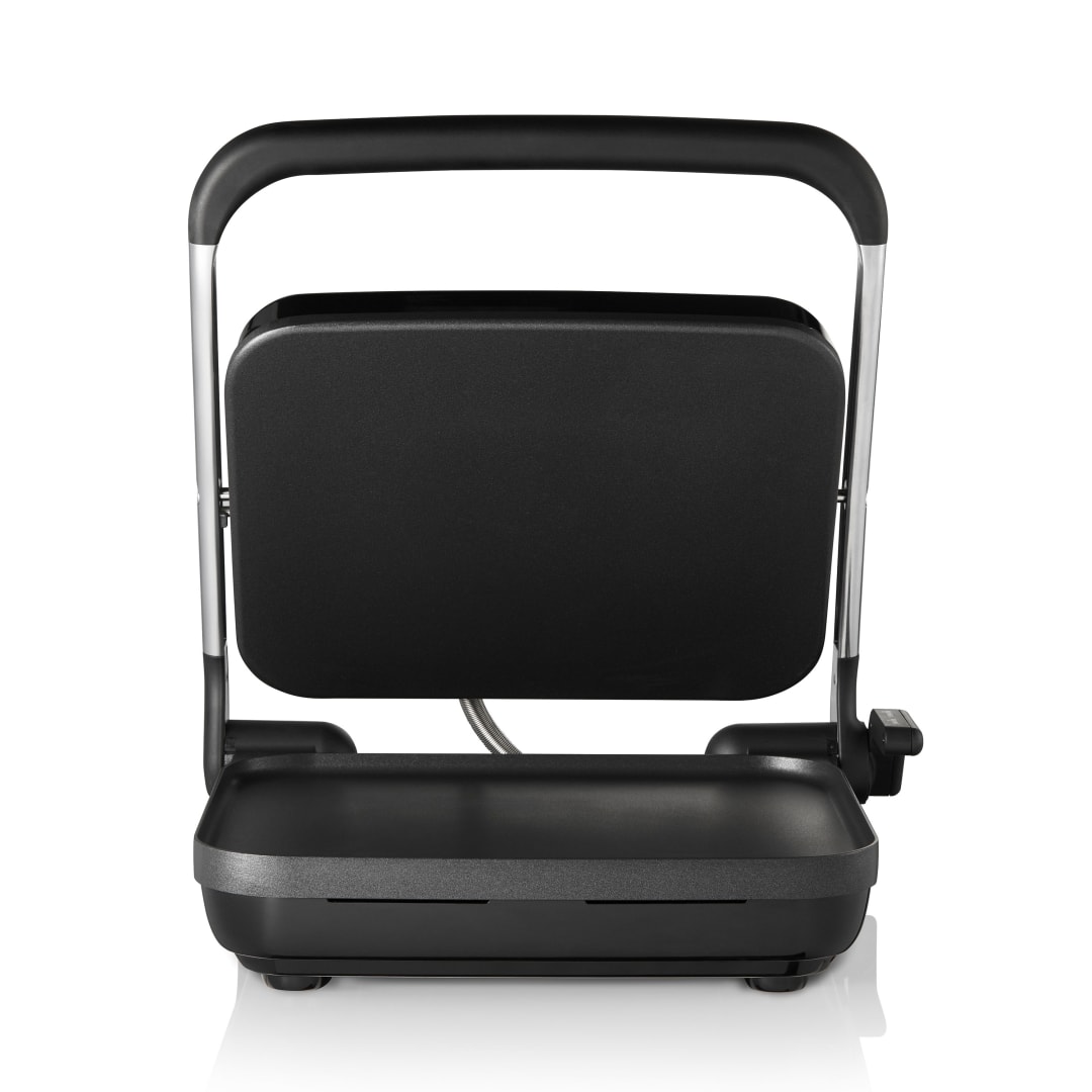 Oster Sandwichera Eléctrica con Palanca de Altura Ajustable, Recubrimiento Cerámico Antiadherente, para 4 Sándwiches o Hamburguesas, Placas Planas, Guardado Vertical, Plata, CKSTPN04MSSC